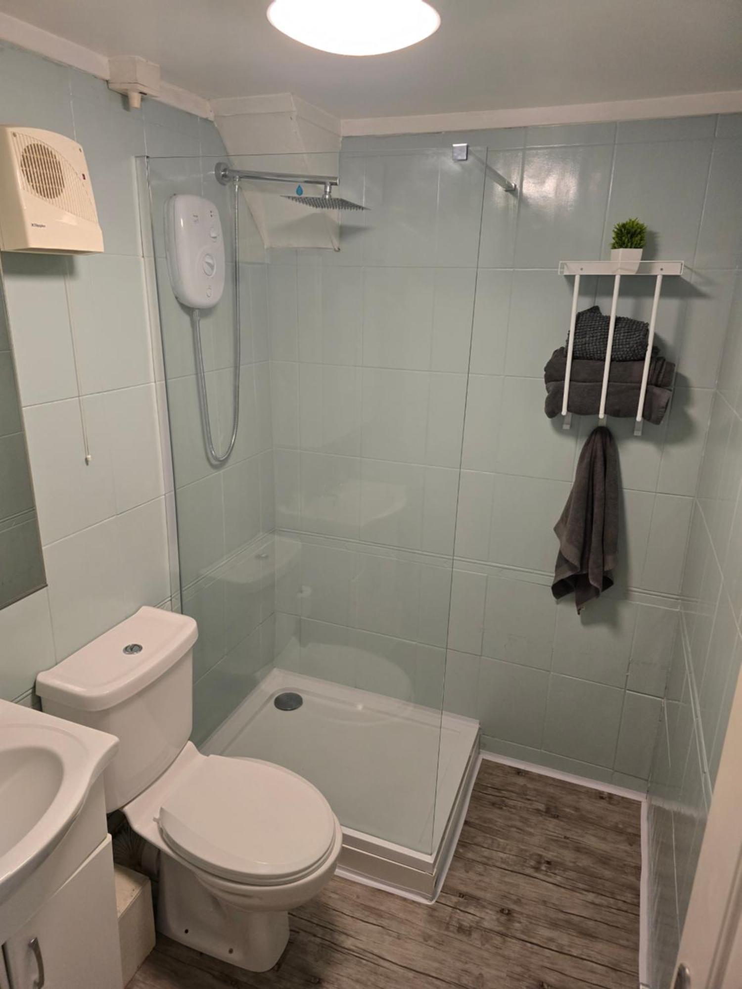 Havisham Studio Flat Rochester Me1 1Xz Strood Ngoại thất bức ảnh